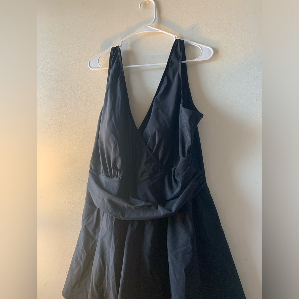 Roaman’s Black Dress Bathing Suit Women’s Size 26W - Picture 6 of 6